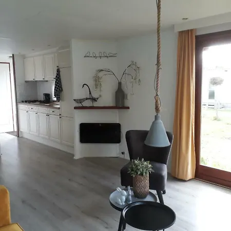 Chalet van Minicamping De Braamhof Koudekerke Buitenkant foto